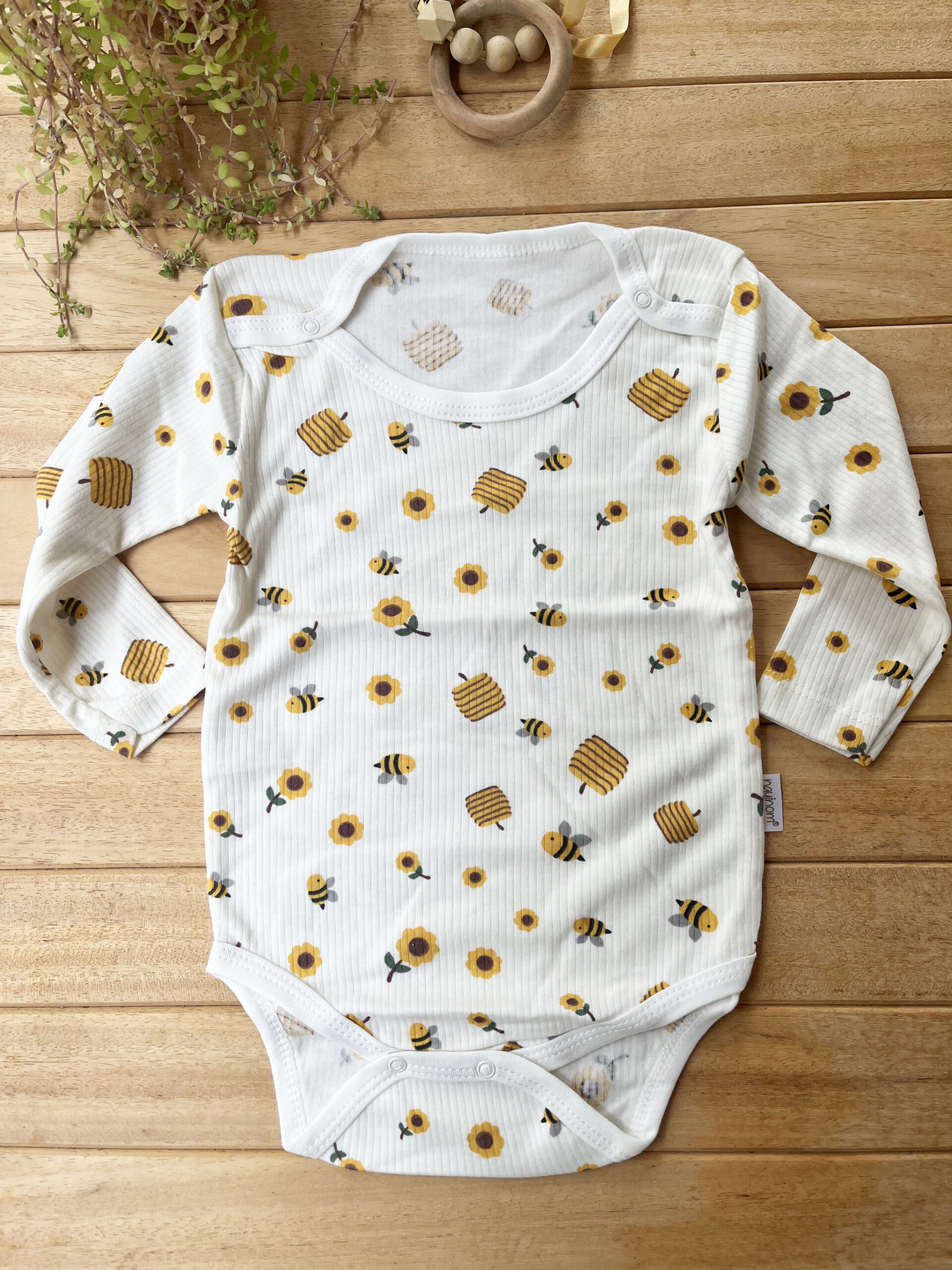 MB1103382908 %100 Pamuk Ribana Dokulu Uzun Kollu Fitilli Ayçiçeği & Arı Desenli Çıtçıtlı Body - Görsel 1