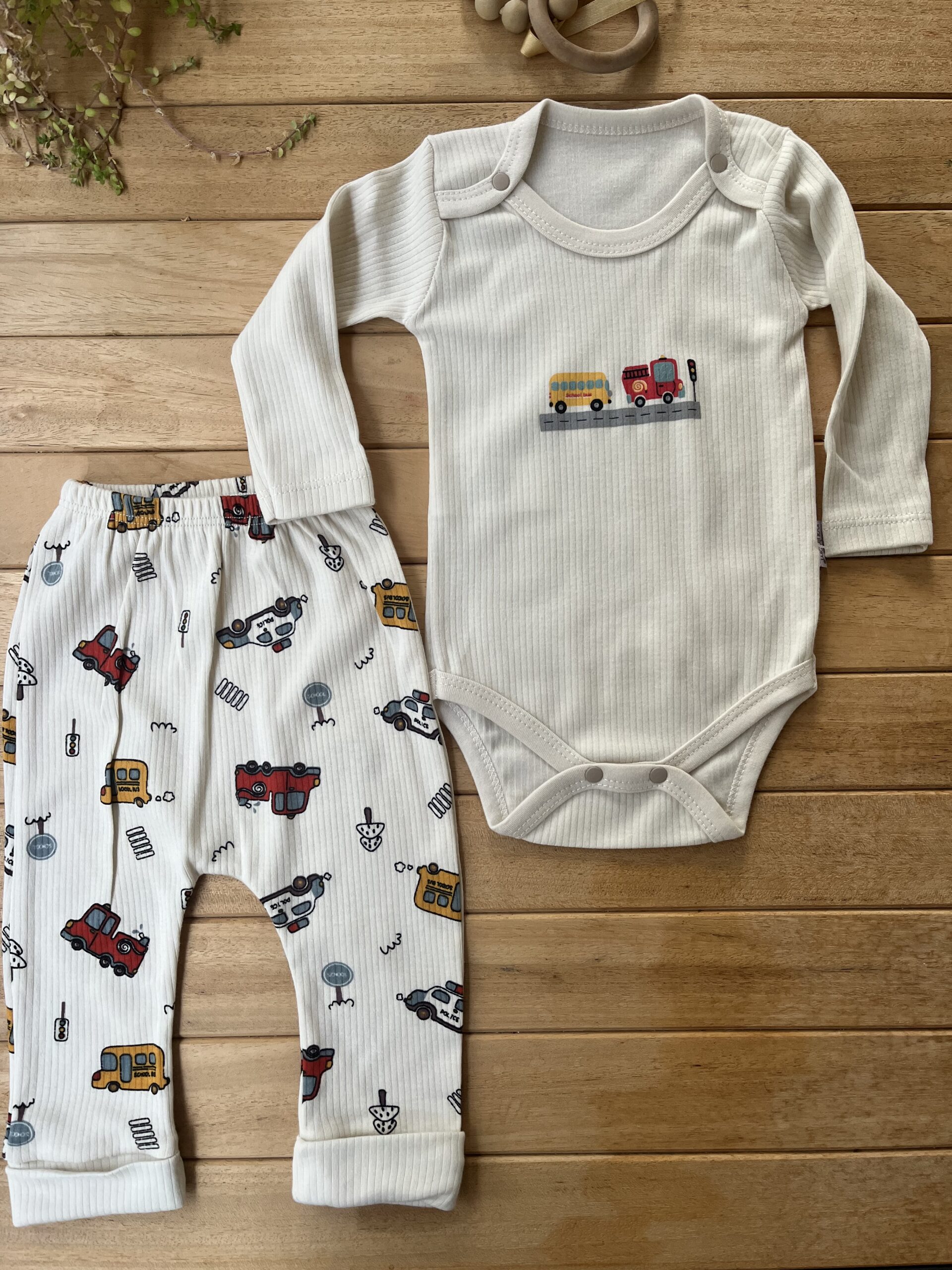 MK1T677M2423 Erkek Bebek 2'li Takım Araba Baskılı Uzun Kollu Fitilli Kaşkorse Çıtçıtlı Body - Görsel 1