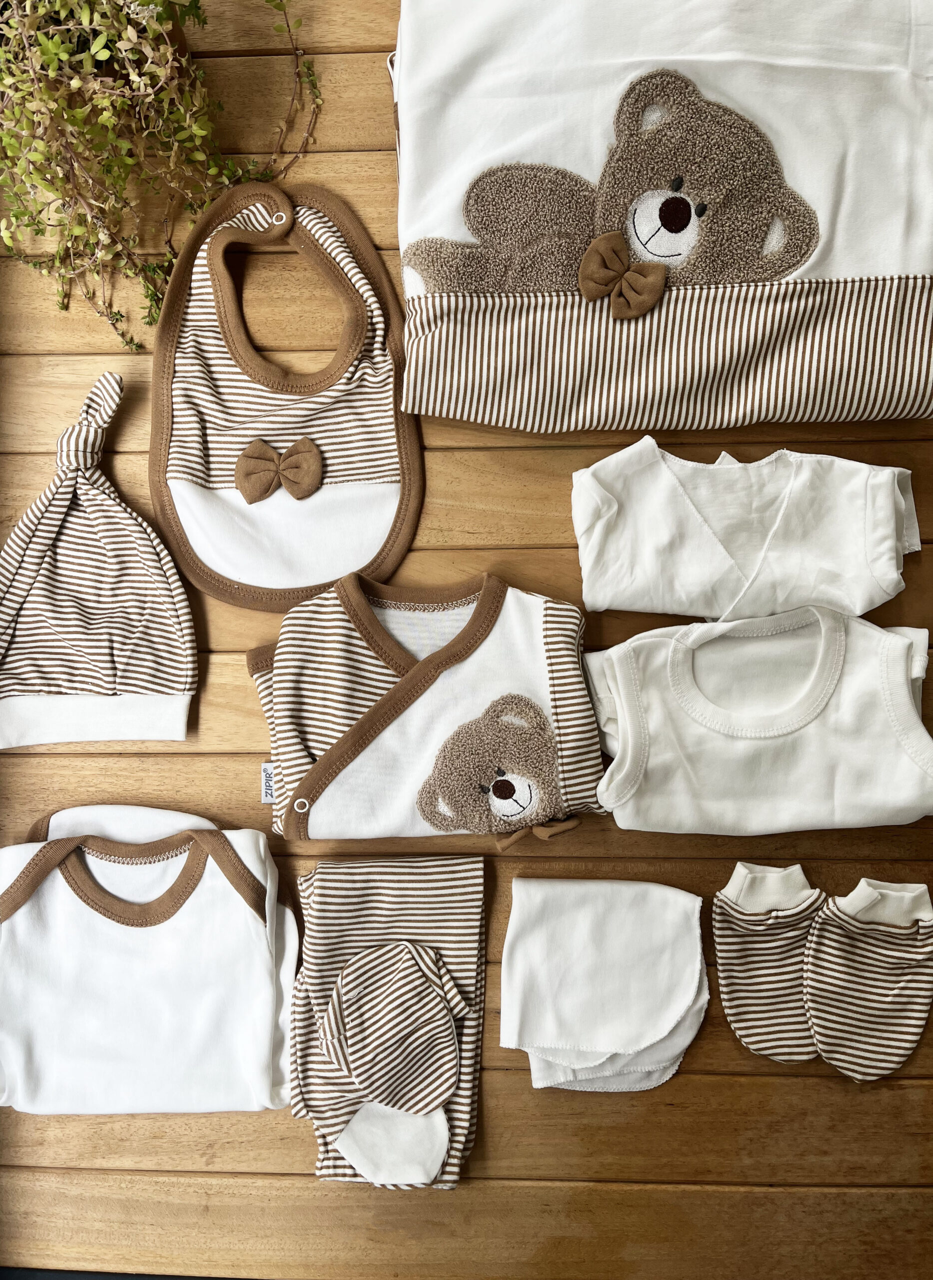 MK1T161Ç598 % 100 Pamuk Yenidoğan Bebek Hastane Çıkış Seti 10 Parça – Ayıcık Desenli Kahve - Görsel 1