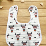 Geyik Sürüsü Baskılı Üstü Yumuşak Su Geçirmez Önlük