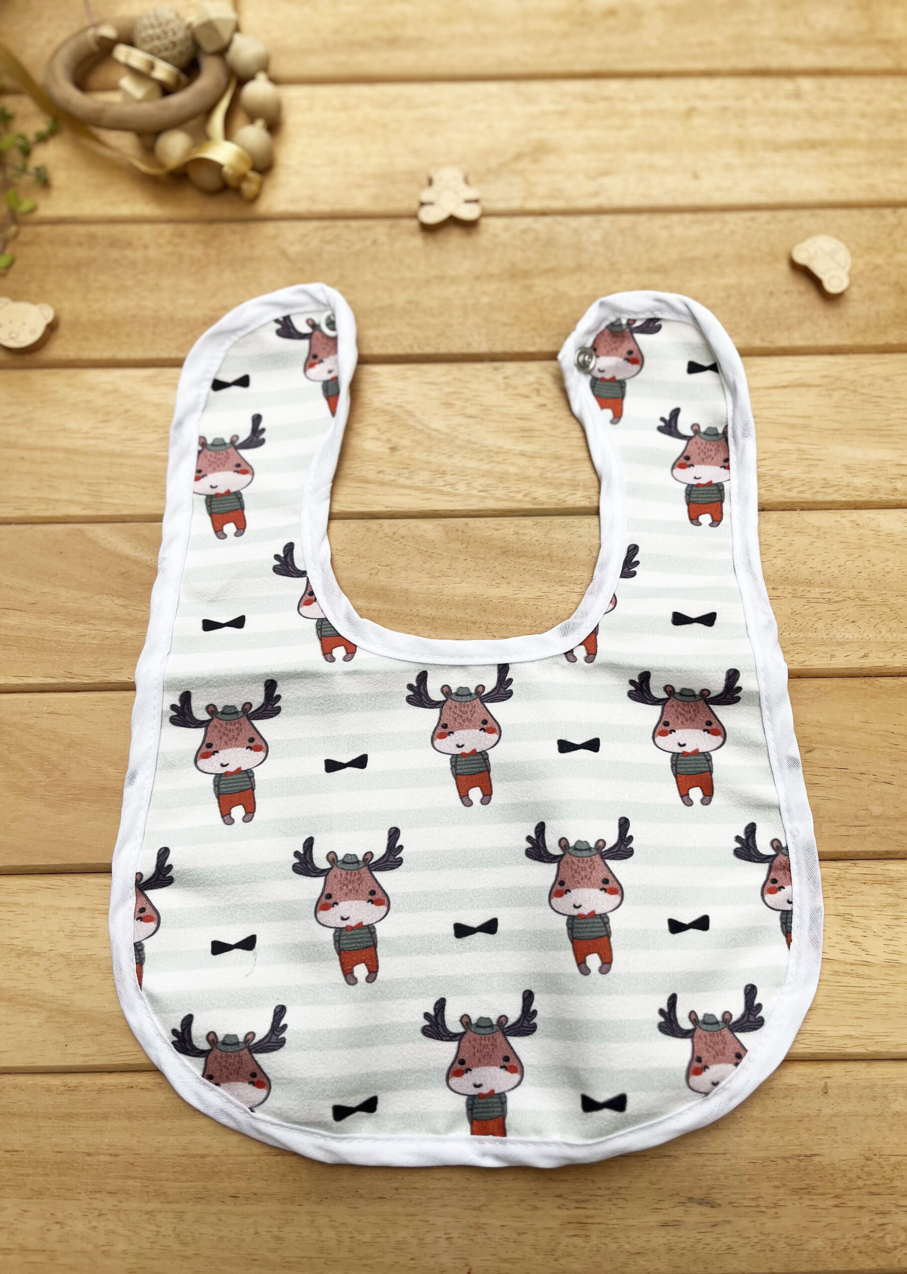 MM1103099_3 Geyik Sürüsü Baskılı Üstü Yumuşak Su Geçirmez Önlük - Görsel 1