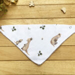 Kanguru Desenli Müslin Flar Önlük