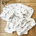 Naturel Zeytin Desenli Pamuklu 80×90 cm Çift Kat Penye Bebek Battaniye