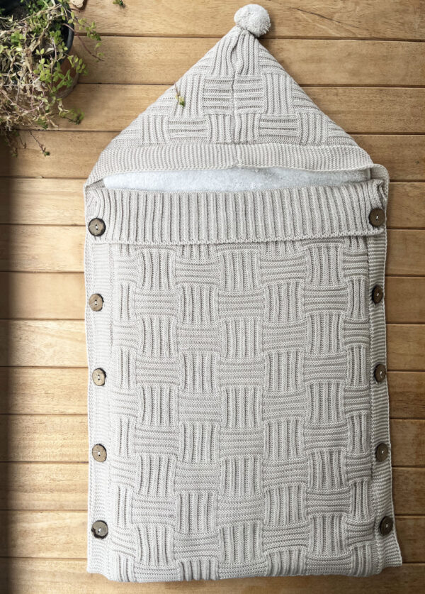 Dışı Triko İçi Wellsoft Yumuşacık Sepet Örgü Desenli Kundak-Bej