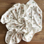 Orman Desenli %100 Organik Pamuk Penye Battaniye