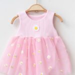 Papatya Detaylı Kız Bebek Elbise – Şık ve Rahat Günlük & Özel Gün Elbisesi