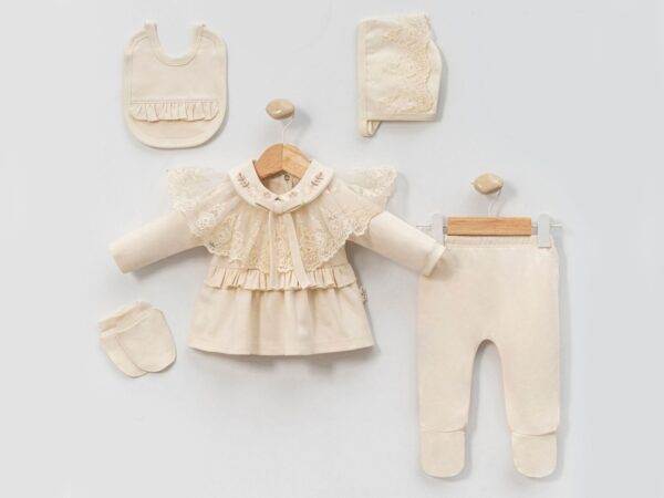 Cayzen Bayramlık Dantel Yaka Organik Pamuklu 5li Kız Hastane Çıkışı Zıbın Set